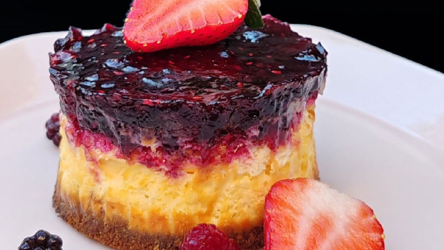 Cheesecake šumsko voće
